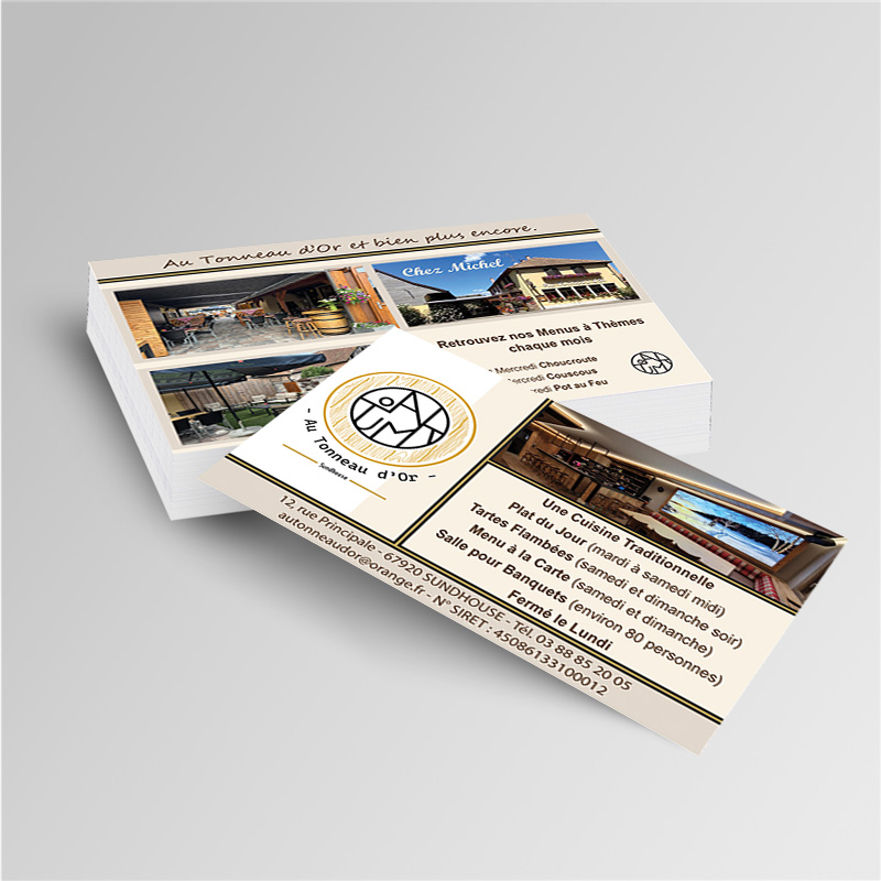 Exemple de carte de visite par Travya Design